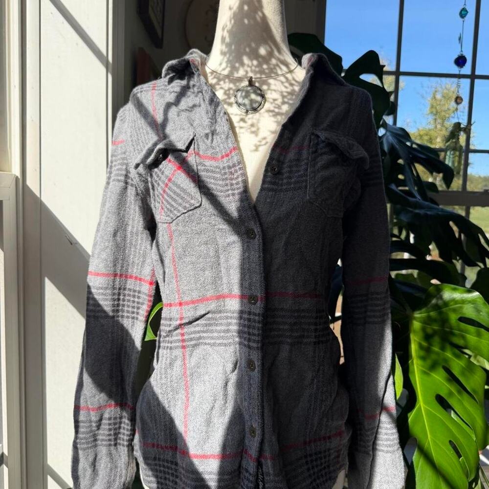 Double Brushed Cotton Grey and Red Flannel Field & Stream Small